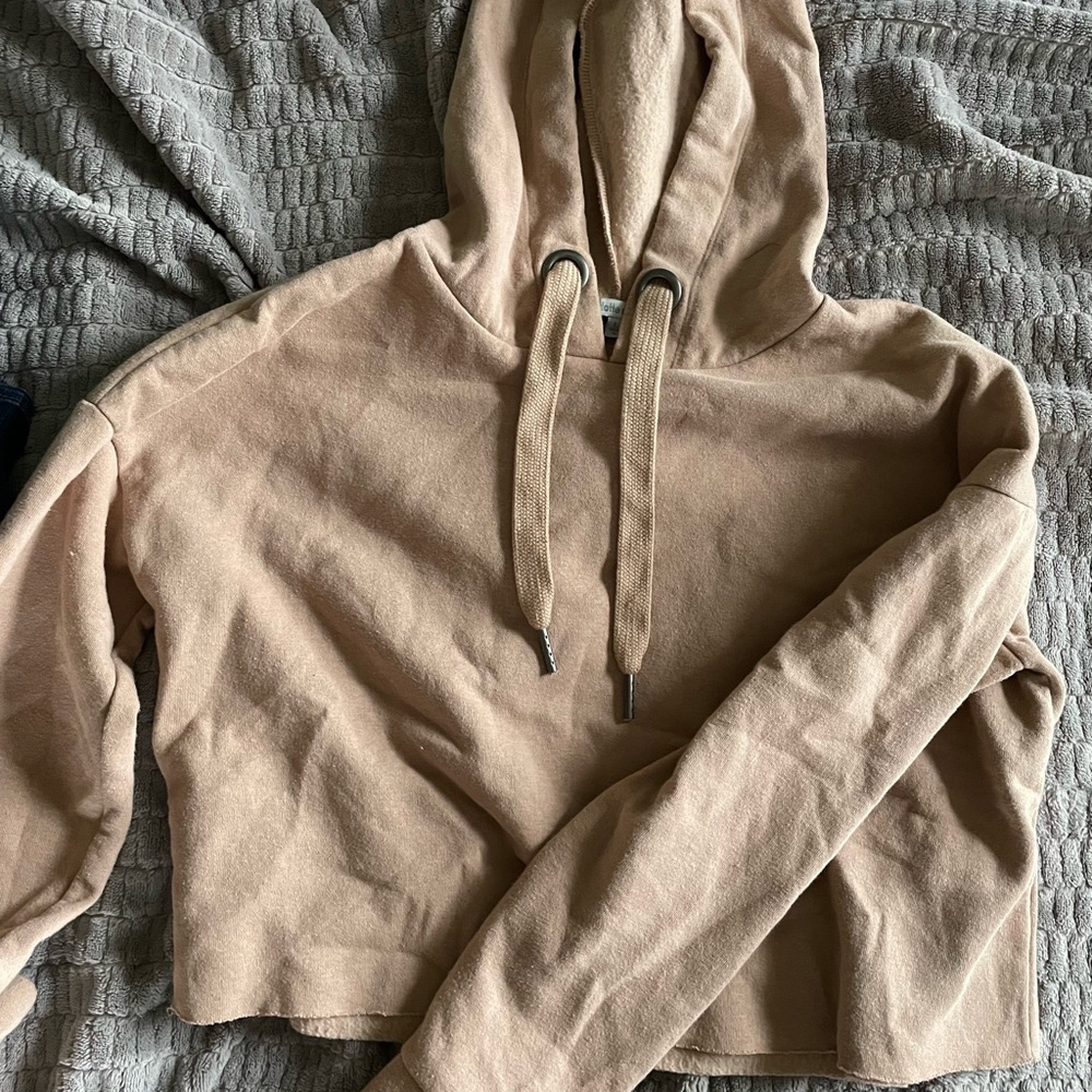 Cropped Hoodie